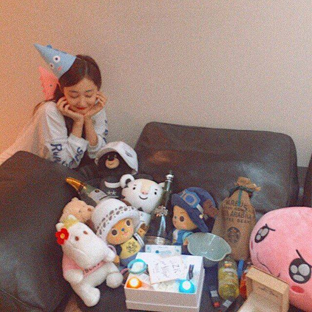 kakuzu519's tweet photo. I found these on Miss J's SNS
When did they become friends?

Notes:
1st: maybe they make vlog on 27 Jan 2019 for this https://t.co/JukX8rdRMk
2nd: most probably on Léa's birthday, this is taken on 11 Aug 2018

#시크릿넘버 #LÉA #레아 #SECRET_NUMBER 
@5ecretNumber https://t.co/6gBYaFR7QN