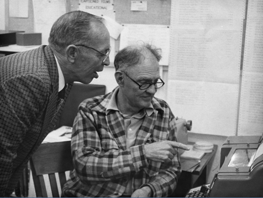 NatGeoEducation's tweet photo. A #StrategyShare from Deaf author & researcher @KatBrockway:
Every Explorer and inventor is first a student. On April 11th, 1920 Robert Haig Weitbrecht, the creator of the TTY (Teletypewriter) was born.
#DeafHistoryMonth (1/3)
📸: JH Clark https://t.co/gEtryAycqv
