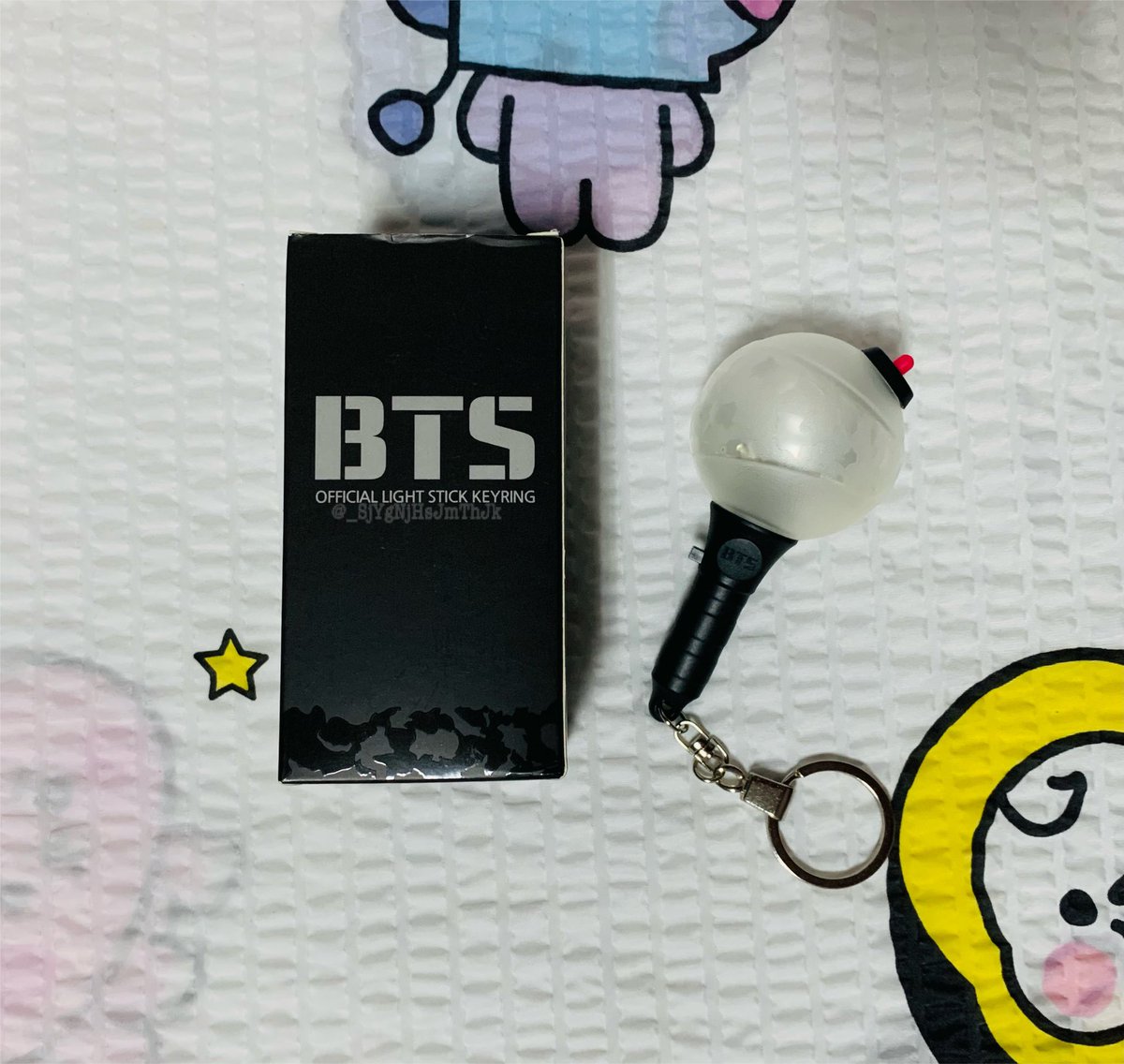 03.20.21Army Bomb Keyring ver. 1 Bought this from my trusted seller na nagssupply ng merch ko nung nagsisimula pa lang ako magcollect  Complete na ang AB family 