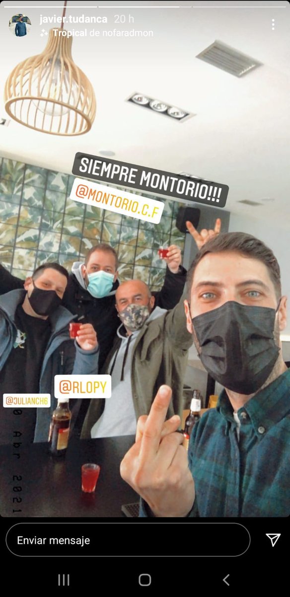 JaviDelgAcinas's tweet photo. El hermano del señor @luistudanca agrade al señor @danidelarosa poder tener el interior de los bares abiertos, mientras otros hosteleros seguimos solo con la pelea de las terrazas. https://t.co/yolAq9X7nQ