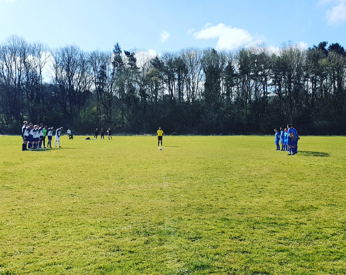 GarrisonSunday's tweet photo. One Minute Silence This Morning For Prince Philip, Duke of Edinburgh.
And Black armbands worn In respect.
#RoyalFamily #football #family #turfhotel #CGFC #sundayteam https://t.co/u66KWDFHN6