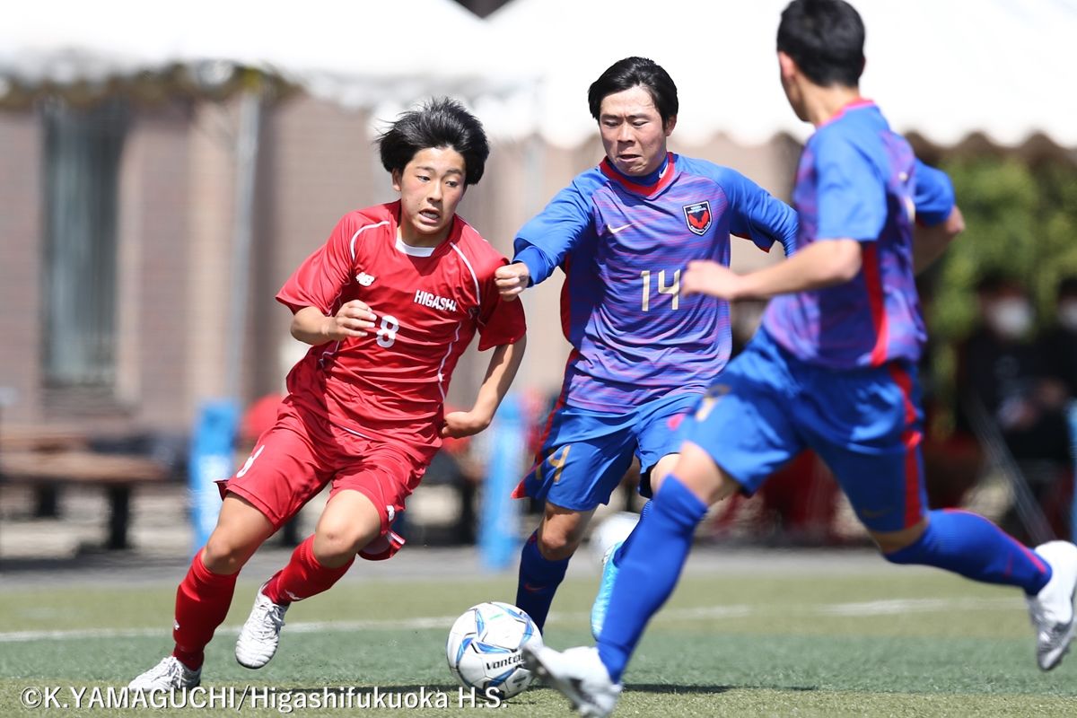 赤い彗星 東福岡高校サッカー 写真館 高円宮杯 Jfa U 18サッカーリーグ21福岡1部 第2節 東福岡b 八幡 先発の野田昴希 ガイナーレ鳥取u 15 1年 Mf大石青空 サガン鳥栖u 15唐津 3年 Df吉田大晃 キングスfc 2年 Gk戸成晃大 赤い彗星 東福岡高校サッカー 写真館 高円宮杯 Jfa U 18サッカーリーグ21福岡1部 第2節 東福岡b 八幡 先発の野田昴希 ガイナーレ鳥取u 15 1年 Mf大石青空 サガン鳥栖u 15唐津 3年 Df吉田大晃 キングスfc 2年 Gk戸成晃大