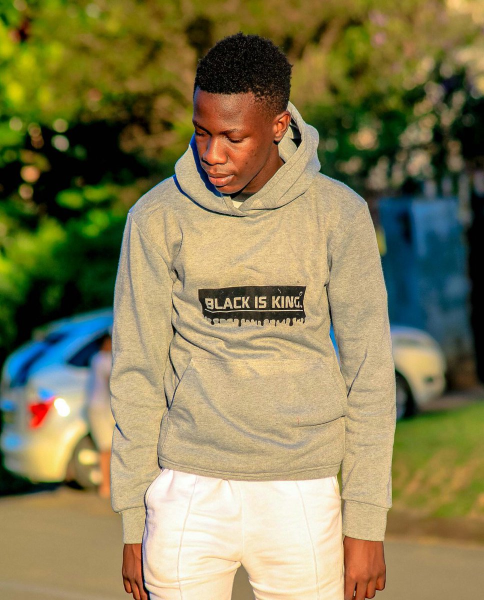 Destiny44529513's tweet photo. Once they've failed breaking your spirit they recruit others to hate you - Black is King 👑🔥🏌️ https://t.co/WoGrX1gURJ