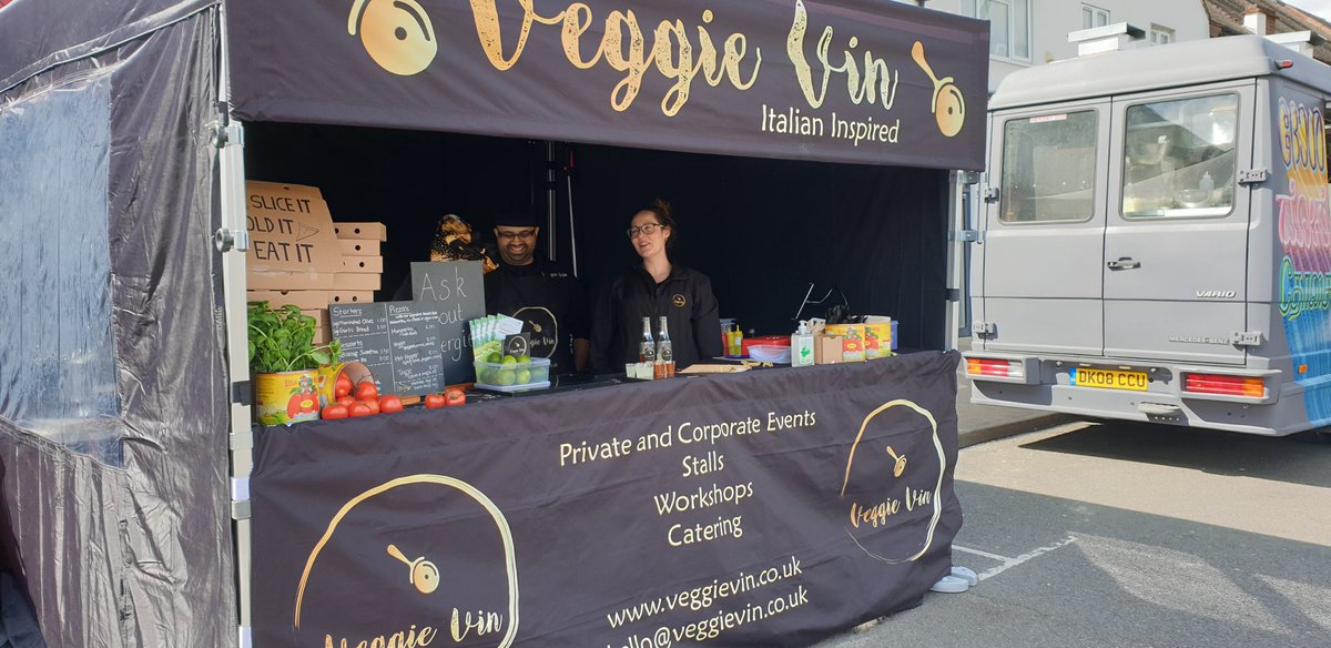 Great to see the <a href="/FirstInTolworth/">First in Tolworth</a> market open after the lock down <a href="/LorraineDunsto1/">Lorraine Dunstone</a> <a href="/wooldridge/">Andrew Wooldridge 🔶️</a>
Good crowd and varity of food stalls. Thanks to <a href="/communitybrain/">The Community Brain</a> <a href="/SHEDx_org/">SHEDx  Growing Ideas</a> @LordScroley for their excellent projects to support Tolworth.   #tolworthmatters.