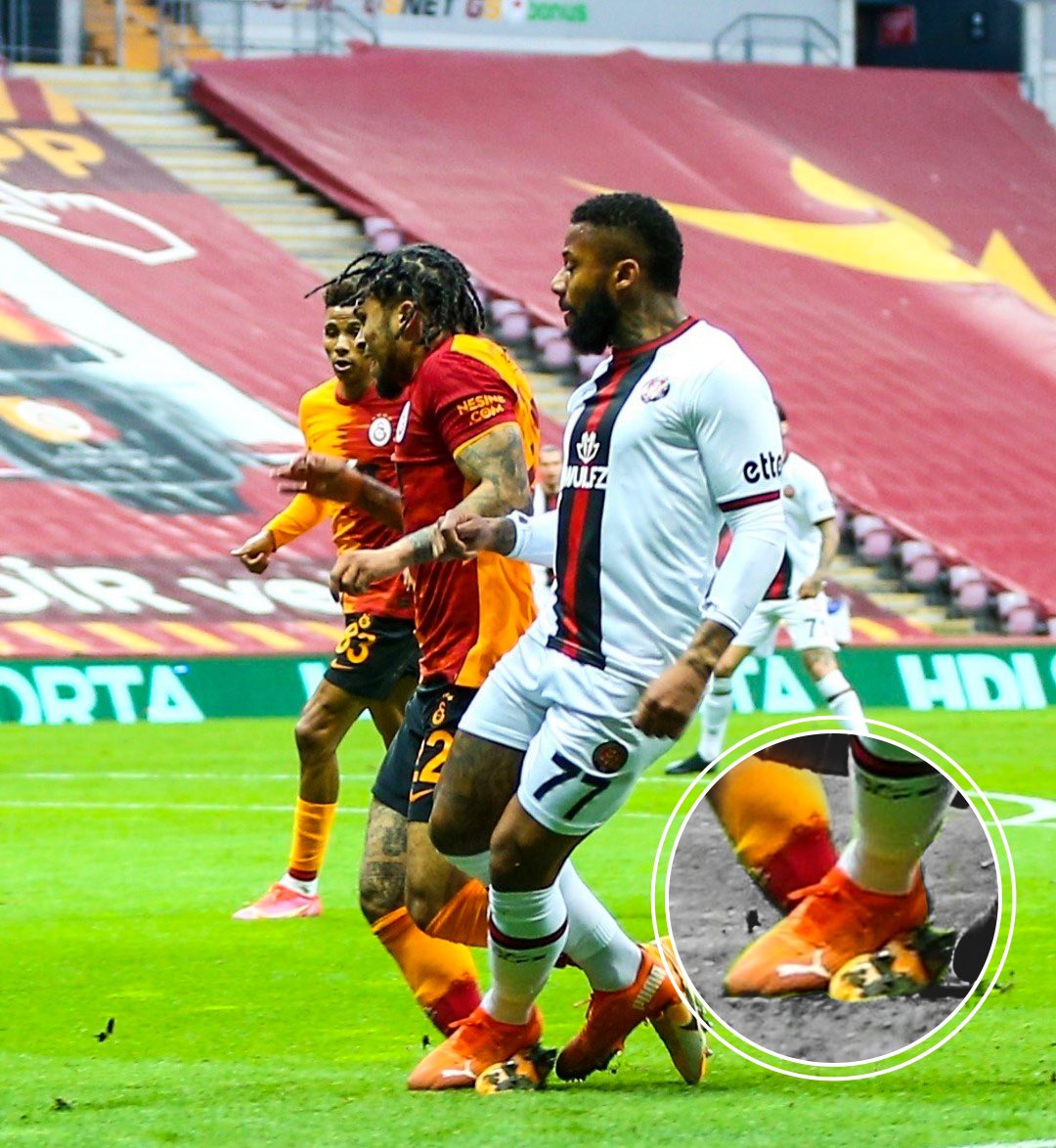 GalatasaraySK's tweet photo. Dün geceden bir kare...

Yorumsuz! https://t.co/I6UlriQsR6