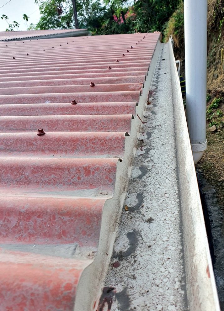 Report of ash fall in via  @Shadmb_ from Petit Martinique. Petit Martinique is an island south east of St.Vincent and the Grenadines and is part of the tri-island state of Grenada.   #LaSoufriere