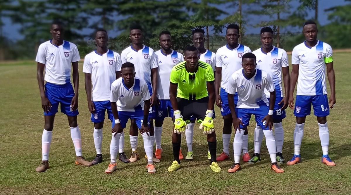 SCVillaJogoo's tweet photo. Second half kicks off:

45'

#NDESCV 0-0[1-0]
#StanbicUgandaCup
#SCV #TheJogoos🔵🔴✌🏾 https://t.co/N1FZcCGJ7d