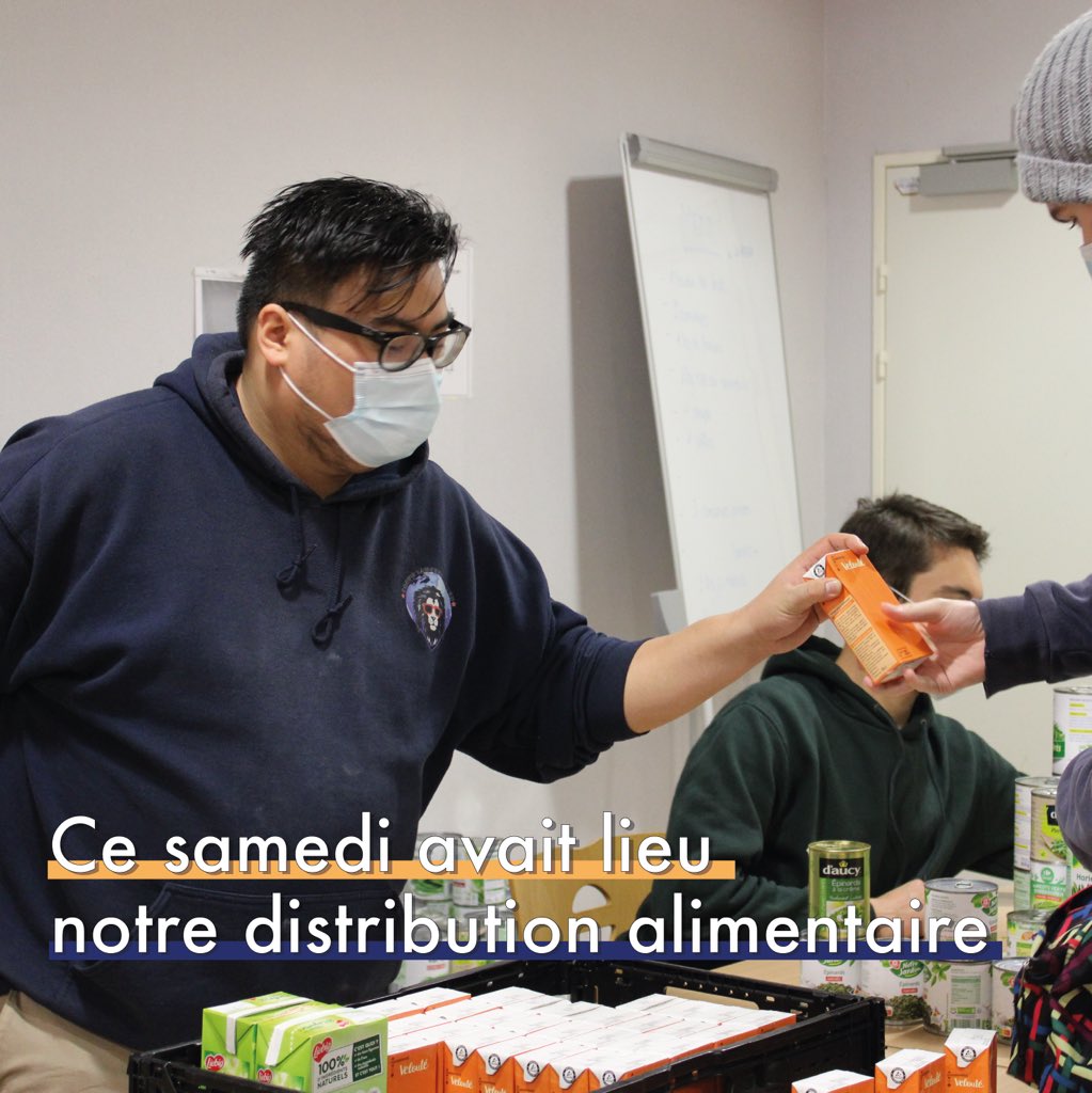 la_feder's tweet photo. 🥭 [ DISTRIBUTION ALIMENTAIRE ]🥭

Malgré les vacances, les besoins augmentent alors nos efforts ne s'arrêtent pas, une nouvelle distribution pour plus de 500 étudiants avait lieu samedi! 💪 https://t.co/0QIfYrg3Nm