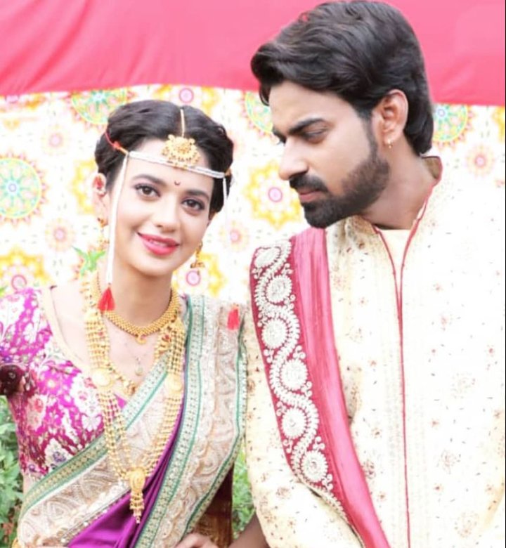 neha6205's tweet photo. Love you both...❤
.
.@Shrutiisharma_ @OjhaAdit #shrutisharma #adityaojha #namakIshqka #yuhani #Yuhanikishaadi https://t.co/bdXuF1WxYt
