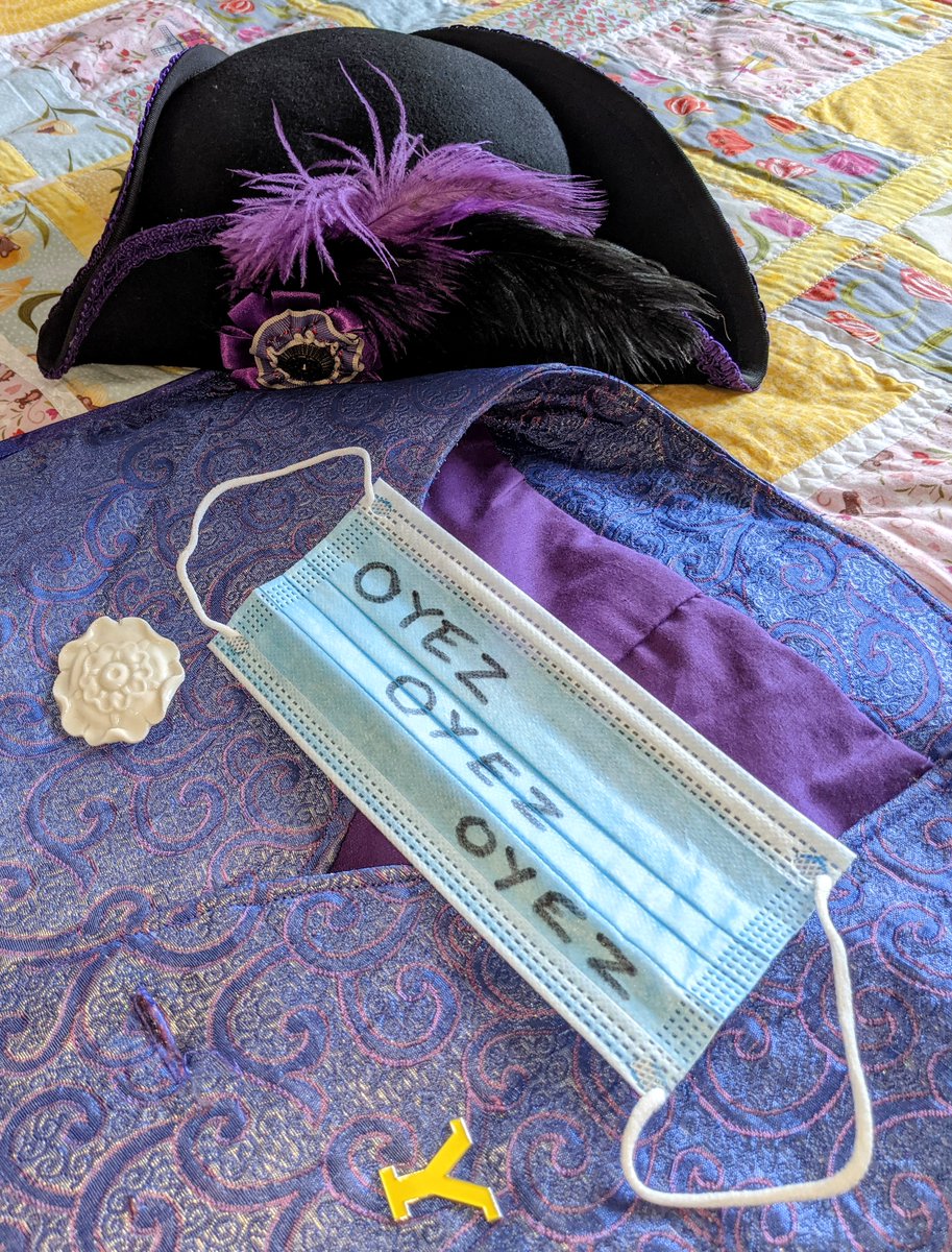 JohnCrier's tweet photo. OYEZ OYEZ OYEZ - Time to get clothes ready for tomorrow - Monday 12April. Walking around #Pontefract Town visiting shops & wishing everyone a very good day. #SafeToShop @GroupPontefract @PontefractCivic https://t.co/DQG9NDJpsw