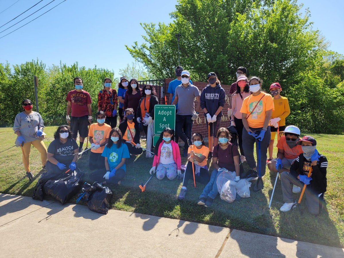 anuragksharma's tweet photo. @hssusa chapter of Flower Mound volunteers participated in the semi annual @KeepFMBeautiful Spring event.
Thank you all for your commitment to keep @flower_mound beautiful and preserve our unique natural environment. @paricool123 @rustagi_swati @ashishnpuri @SachinC01151430 https://t.co/W78ntzgJe5