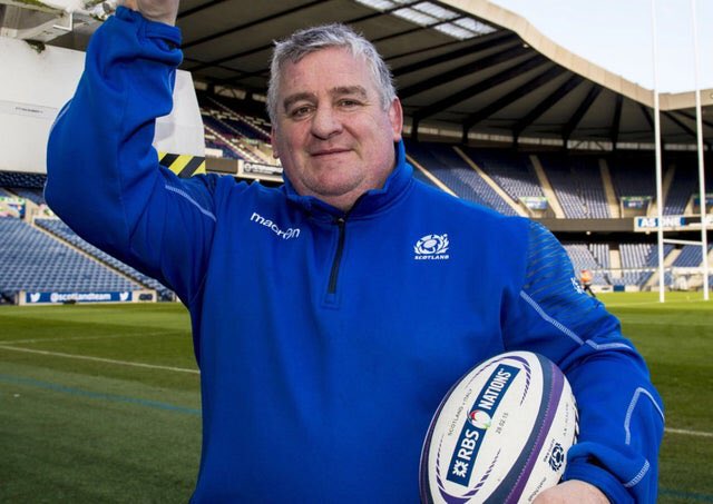 Extremely sad to hear the news that Massimo has passed away. Great coach and even better man. One of the very few genuine good men in pro rugby. Rip Massimo. Legend.