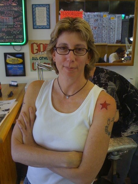 The Stories Behind  #MyTattoos10. Red star (2008)I love star tattoos and wanted a red one way up high on my arm. I was with two friends who wanted to get  @GoGirlsMusic tattoos. It was a fun day at Shaw's in Houston.