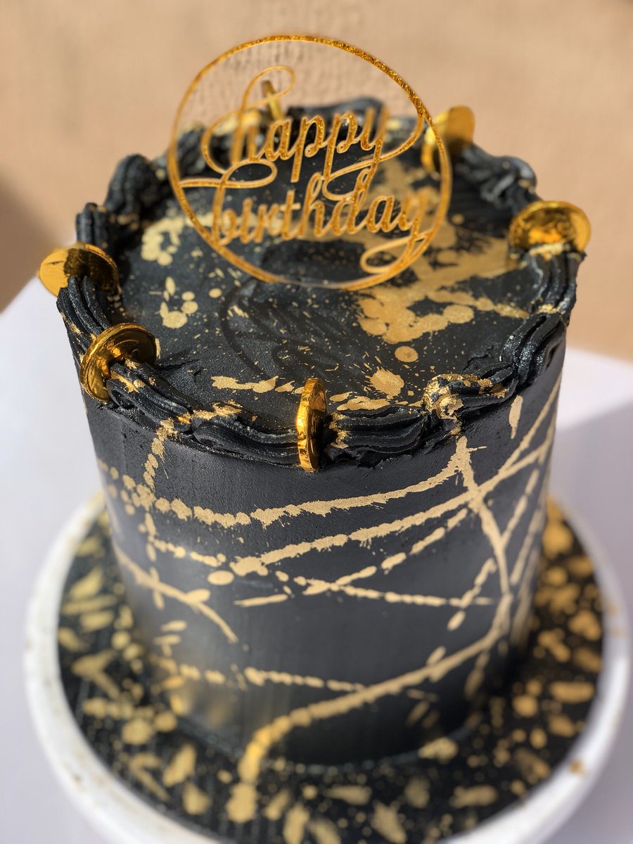 SExquiste's tweet image. Let me be ur cake plug @SExquiste