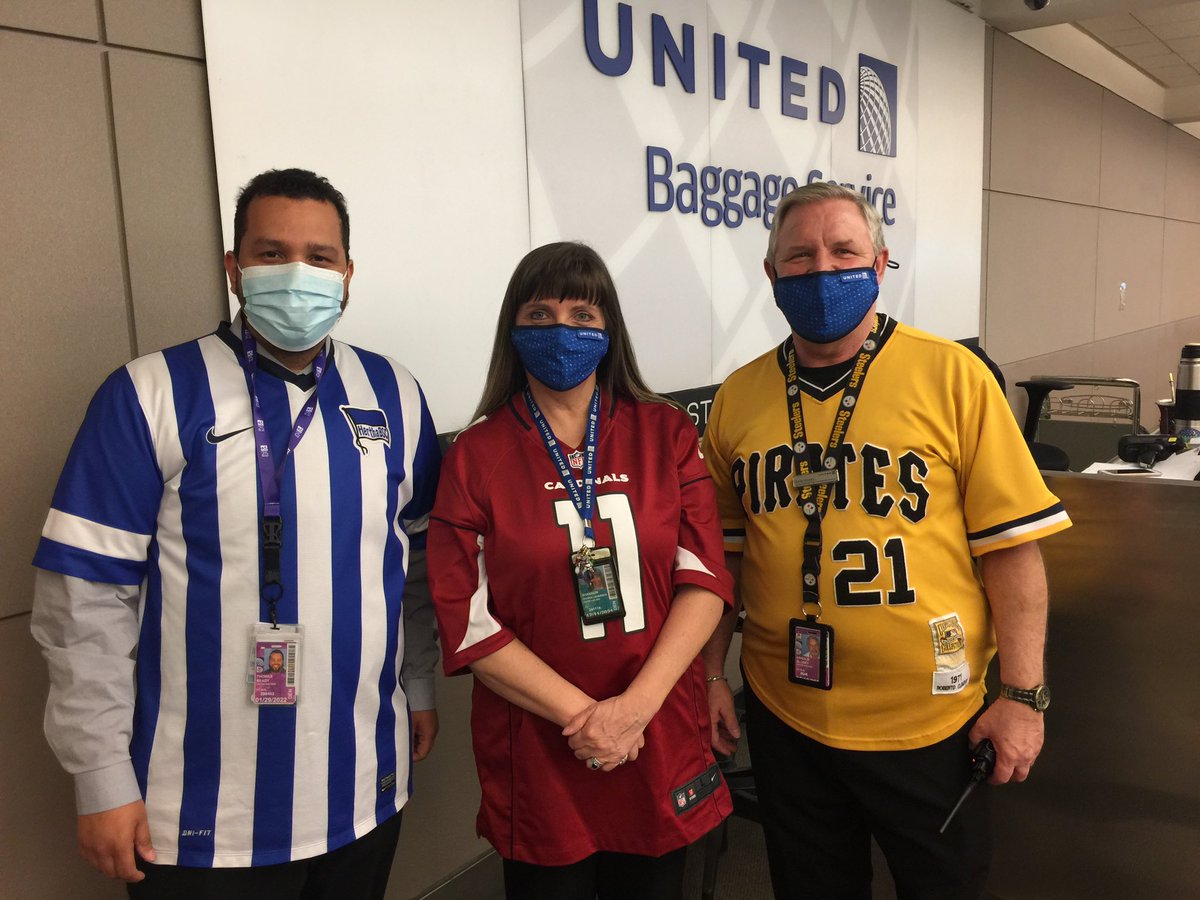ThomasReady5's tweet photo. It’s DENCS Sports Week! It’s great to see everyone repping their favorite teams! https://t.co/3Y0qLEzzDf
