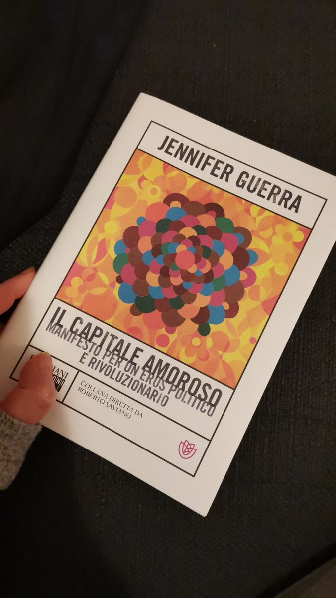 LSpasso's tweet image. Mai come ora mi sono foste tante domande sull'amore e sul suo ruolo nella società.

Sempre grata a #jenniferguerra @libribompiani #munizioni