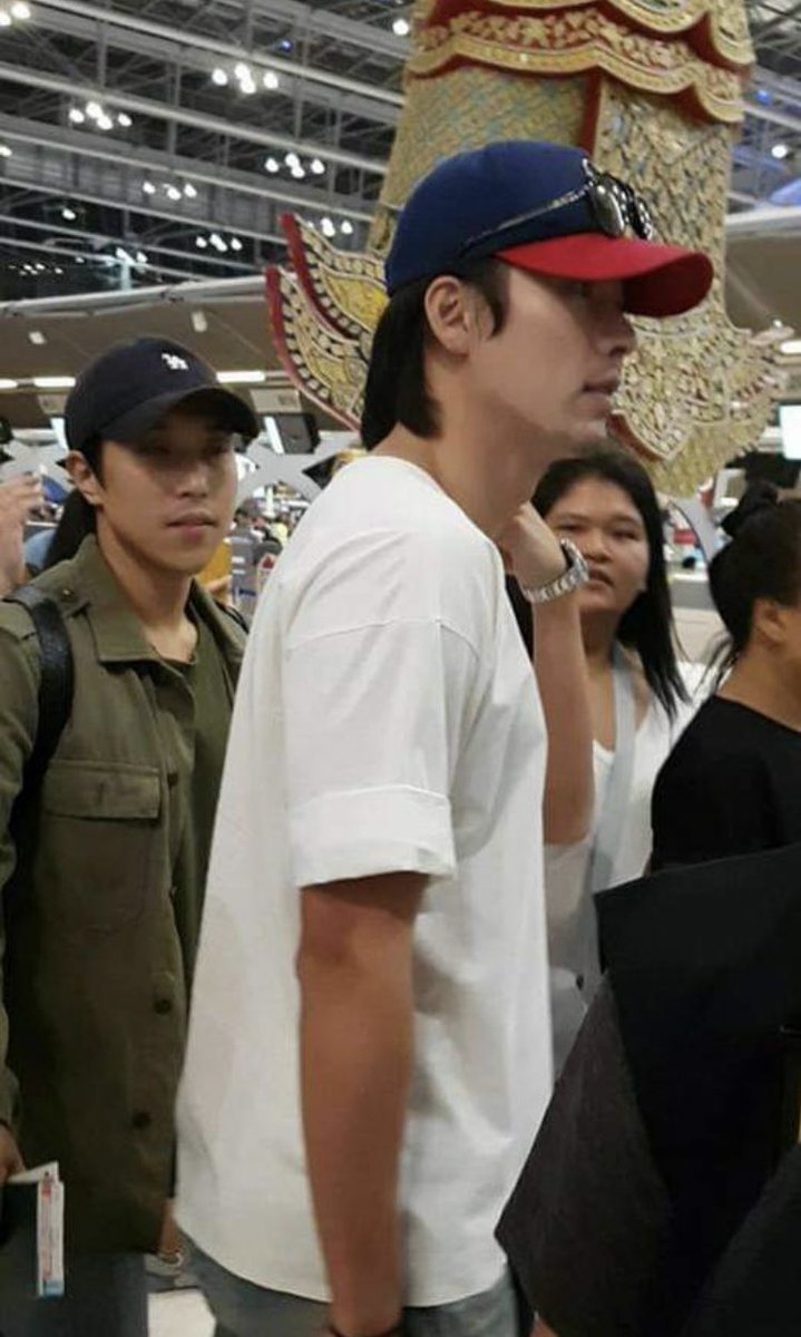 HB came to film TN during September 2017 Credit : Hyun Bin Int fan facebook  https://m.facebook.com/HB.International.Fans/photos/on-september-2-2017-hyun-bin-and-his-manager-was-spotted-at-bangkok-airport-comi/1618118038258922/ and &137punkyu IG. -end of thread-