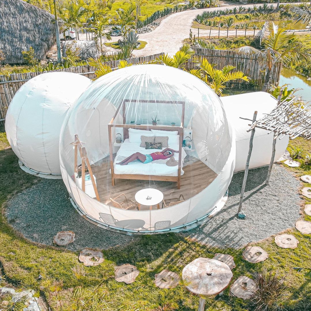 Ver el amanecer desde la cama es la mejor manera de comenzar un día muy especial. Foto: <a href="/withlovecristy_/">Cristina Guzmán</a> @whereisbeatriz @theadrenalinetraveler @greenlandbubbleglamping 📍Cabarete
#GoDominicanRepublic #DominicanRepublic #RepublicaDominicana #GoDomRep #glamping #Cabarete