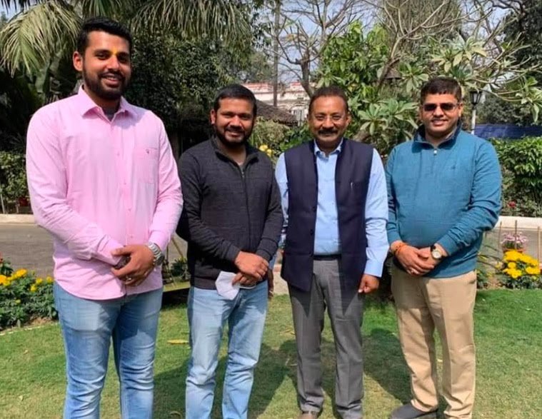 His inactivity since Loksabha 2019 polls and the recent turmoil in his political space is rapidly changing the political arena of Bihar.Earlier month he met Ashok Chaudhary, Bihar Minister and a very close aide of  @NitishKumar has sparked the fire in Bihar politics.2/12