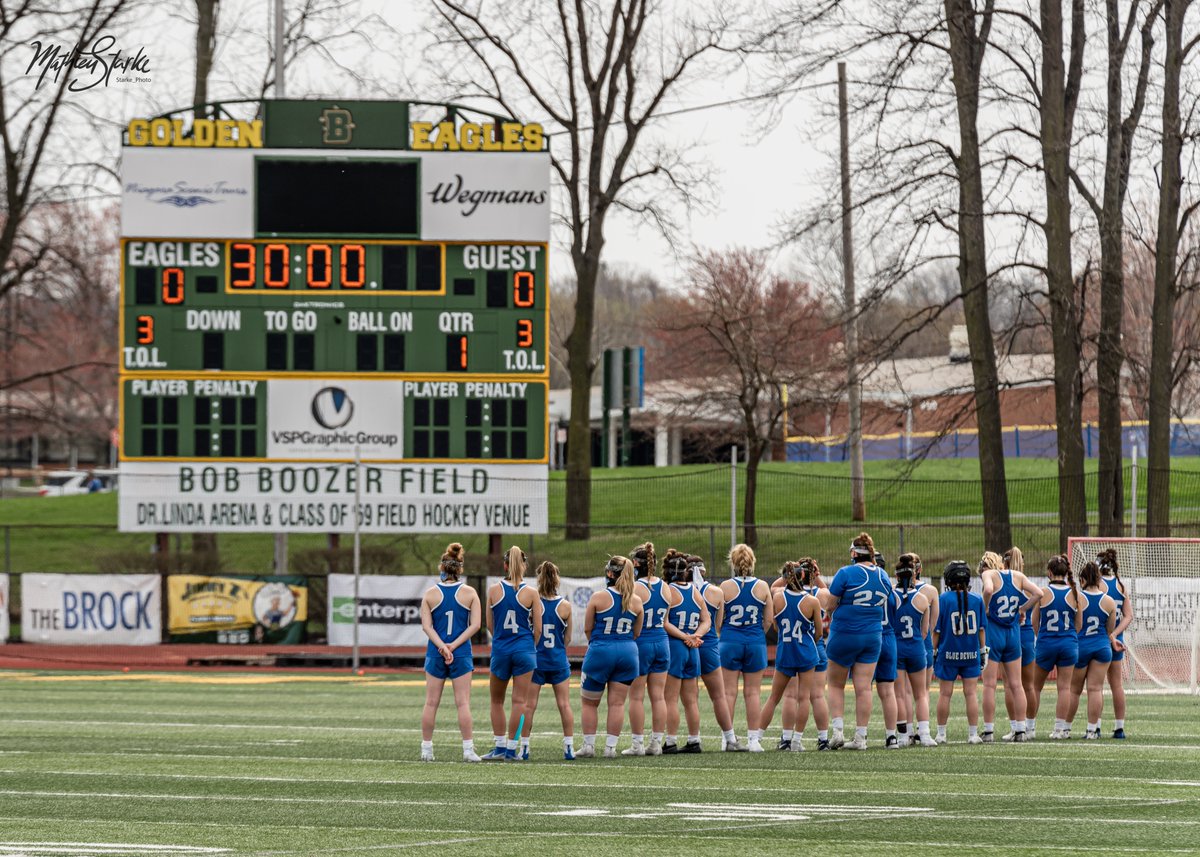This weekend in sports:
@BrockportWlax hosted @FRED_WLAX in a @SUNYACsports matchup. 

@BportAthletics | @FredBlueDevils 

#brockport  #brockportgoldeneagles #fredonia #fredoniabluedevils #suny #sunyac #d3 #d3athletics #ncaawlax  #colegeathletics  #sportsphotography #rochesterny