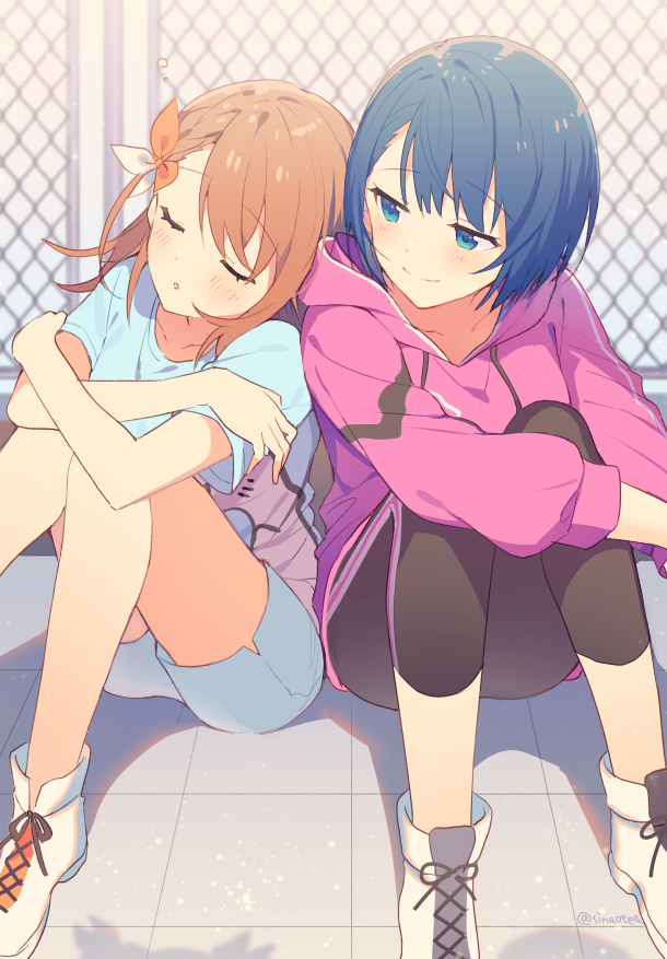 multiple girls 2girls blue hair chain-link fence hood shorts sitting  illustration images