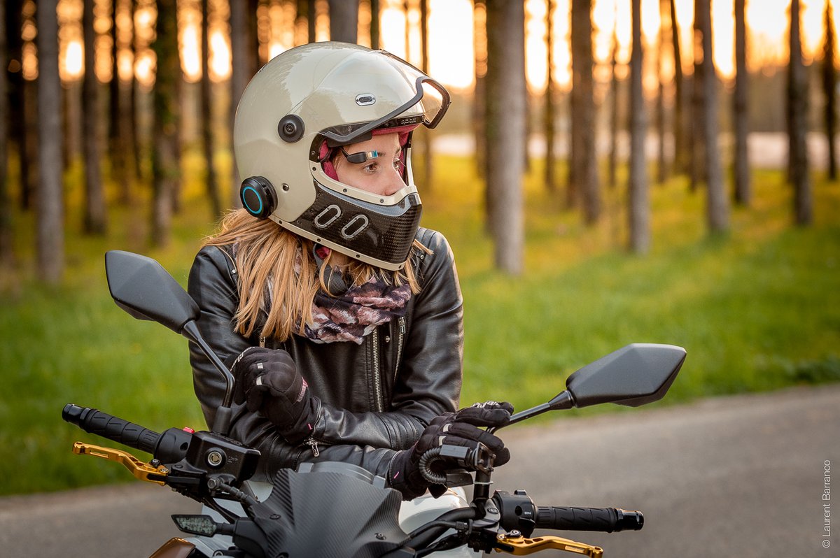 EyelightsFR's tweet photo. On a hâte de faire découvrir pour la première fois #EyeRide à la presse française dès demain à Paris ! MP si vous voulez participer à nos essais presse. https://t.co/Vi1BmDcVbn