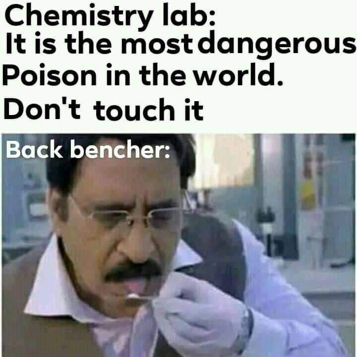 ahmad_afridi_01's tweet photo. Mention your that friends..😂😂
#friends #likeforlike #commentsforcomment #FollowForFollowBack #Pakistan #PakistanZindabad #dailyposts #china #India #StayHome #staysafe #funny #posts https://t.co/epkuZPEacE