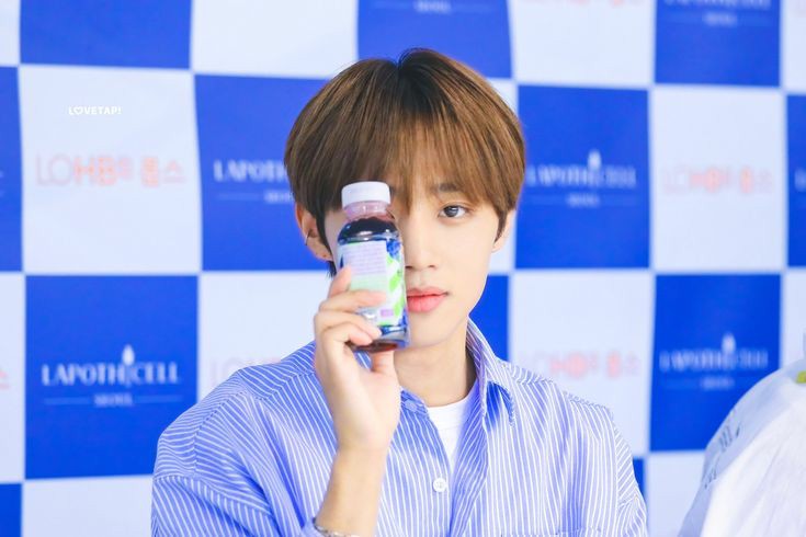 sunwoo& #39;s adorable photosets — a soft thread