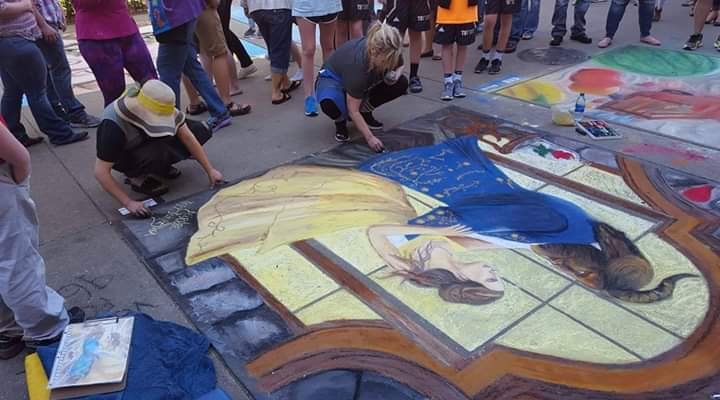 The acclaimed Chalk Artist Sara Bellah is doing a live art demonstration at both locations this week in Kingsport (ON THURSDAY) and @barrelhousebygypsy in Knoxville (ON TUESDAY). She's found inspiration from our Peanut Butter and Jelly Mead Artwork that releases this week!