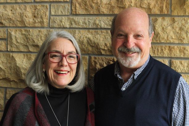 UnityUnitarian's tweet image. Special Meeting of the Congregation: Sunday, April 18, 1:00 p.m. Emeritus Status for Janne and Rob Eller-Isaacs conta.cc/3dXxyuA