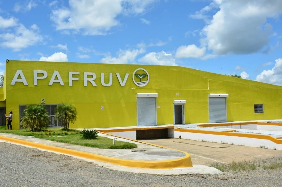 apafruv's tweet photo. Desde nuestras instalaciones en Cotuí, te deseamos un feliz domingo! #Apafruv🌱 https://t.co/CNbyJGywrK