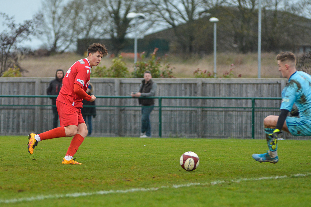 Happy 21st Birthday to Daniels midfielder <a href="/DecOHare/">Declan O'Hare</a>.