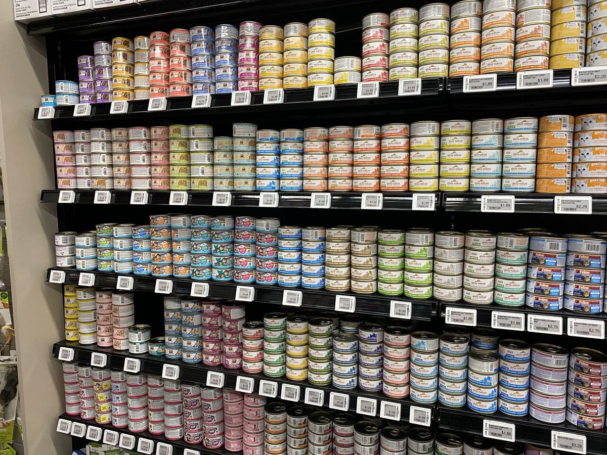 danavation's tweet photo. In spirit of National Pet Day, here's a few photos from our latest installation at @globalpetfoods. #retailtech #smartretail #client #digitalsmartlabels #electronicshelflabels #smartretailer #techsavvy #innovation https://t.co/cgZTiM5IJY