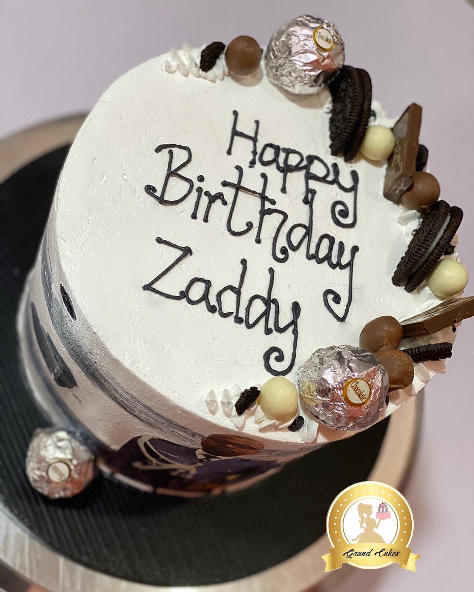 faithmomoh's tweet photo. Who’s YouR ZaddY?🤪
A whipped cream cake looking flawless 😍 

Please while talking about #LekkiGirls #cryptocurrency , Kindly REtweET 🔁 my client might be on your timeline https://t.co/CsFu2wpIH8