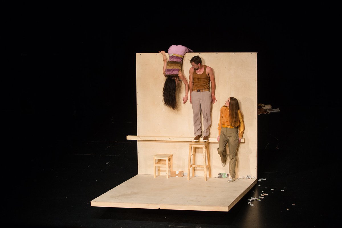 twitijele tweet media