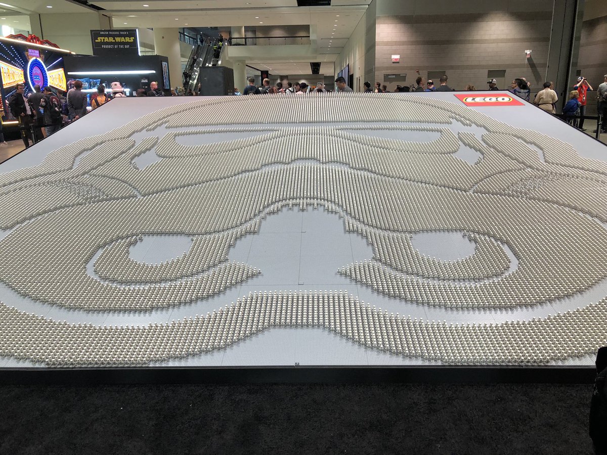 Starwarsgirl75's tweet photo. #SWCC2019 #memories https://t.co/dY8Ahnokqh