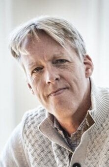 gasgebouw's tweet image. Die man is ontoerekeningsvatbaar, wilsonbekwaam of een Amerikaanse financiële extremist, meneer Grol.
Waarom kunt u niet consequent doorvragen?
#ExxonShell @ecocidecrime