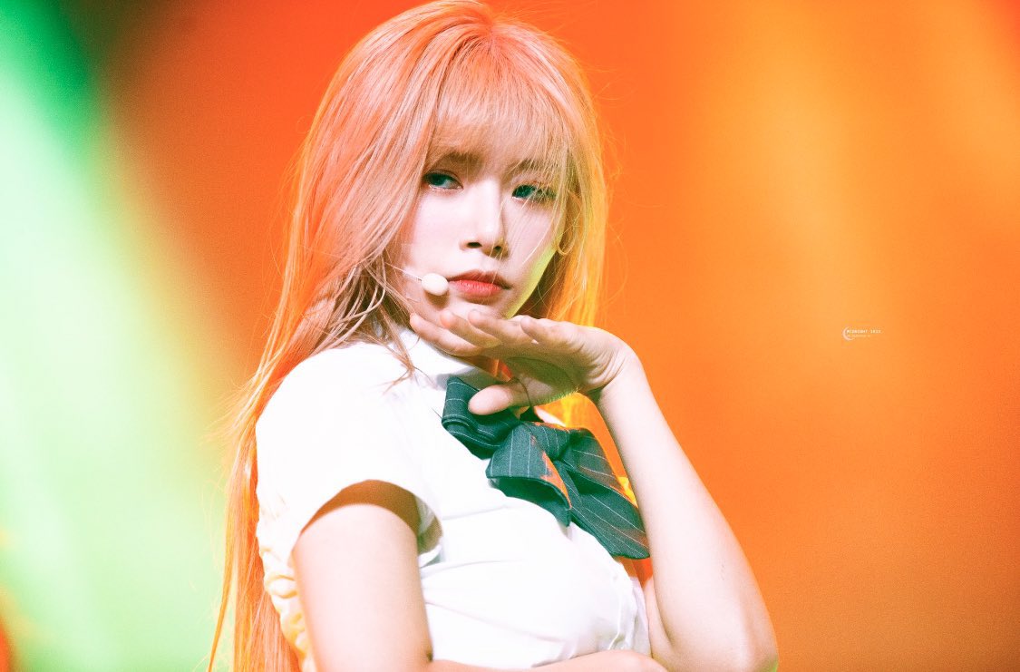 minseulthinker's tweet image. same energy