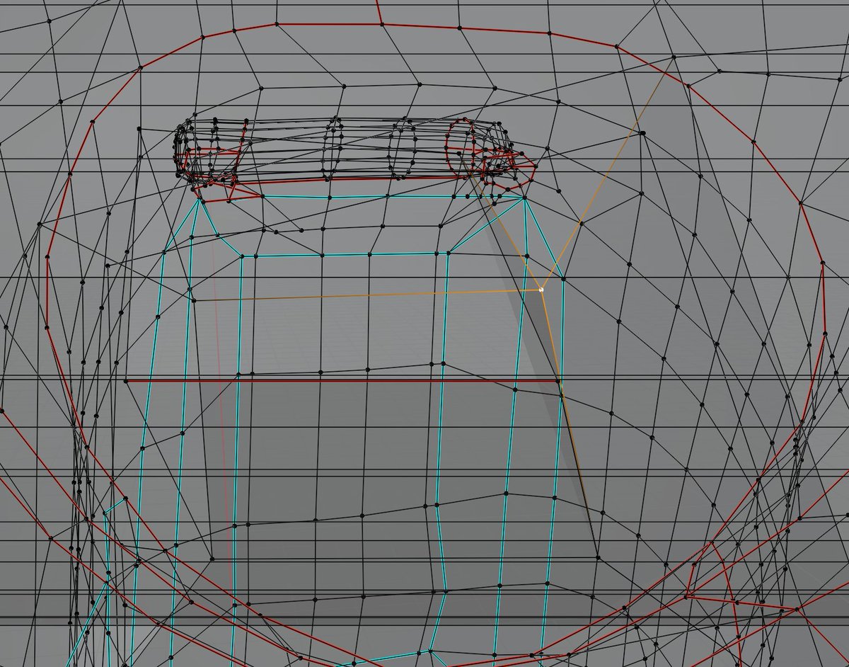 Gotta say that moving vertexes in here is a bit of a nightmare hah. I should probably hide the other side of the mesh since I'm gonna mirror this anyways once I'm done