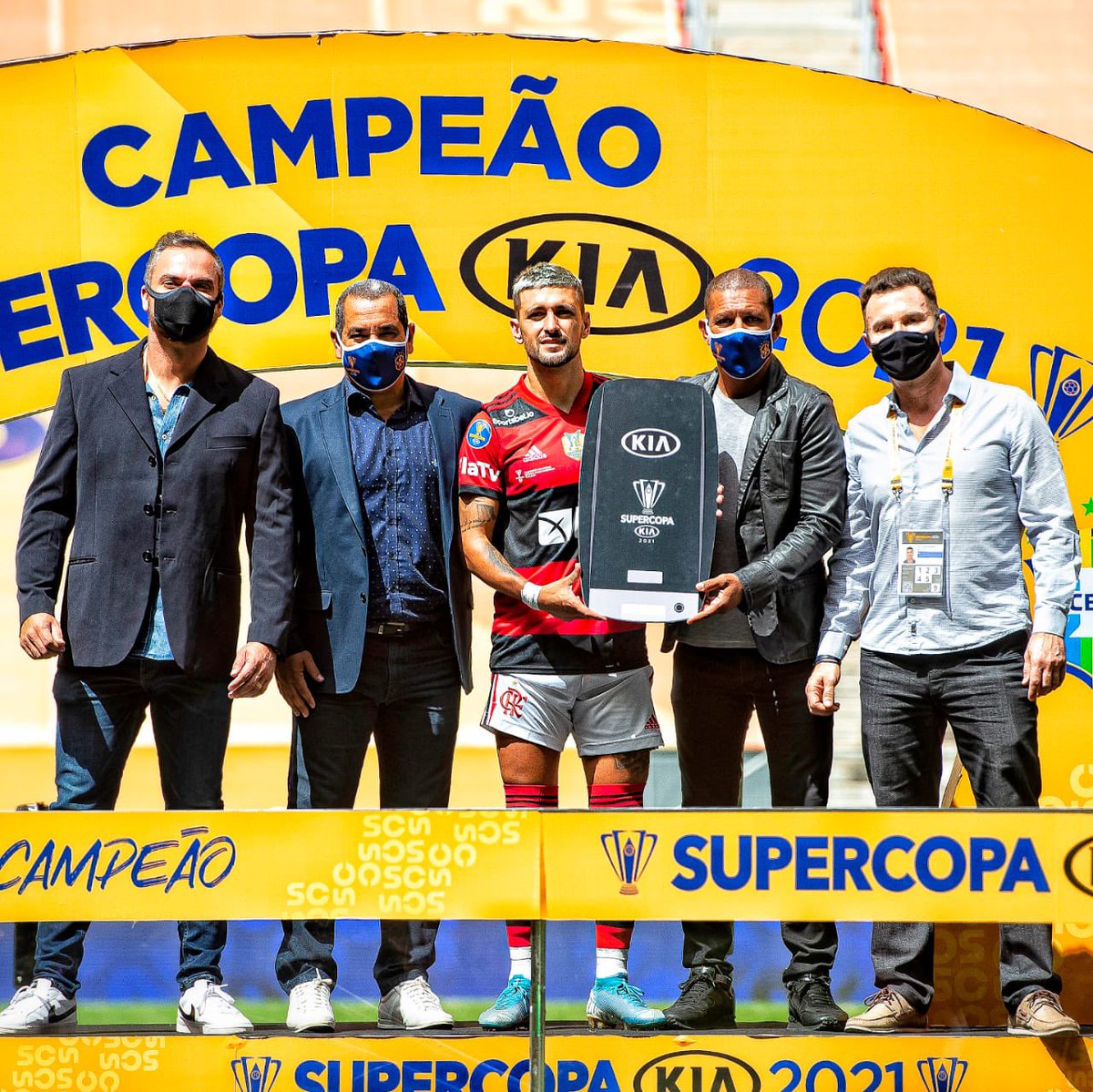 Começando o 2021 da melhor forma ♥️🖤🏆