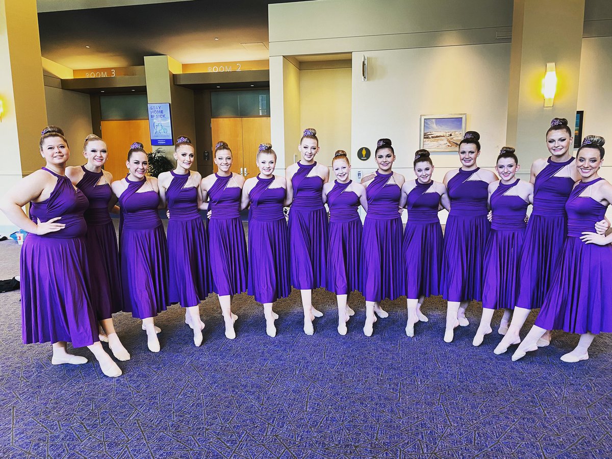 dancefactory208's tweet photo. These ladies had a lovely Performance for Purple Rain! 💜💜💜 https://t.co/2UzOWWFkMG
