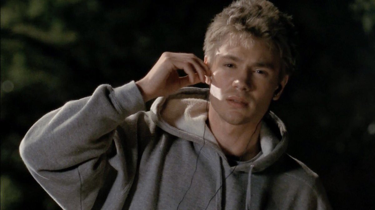 OTHdiary's tweet photo. “The boy saw the comet, and suddenly his life had meaning.” https://t.co/5wwQnjyLay