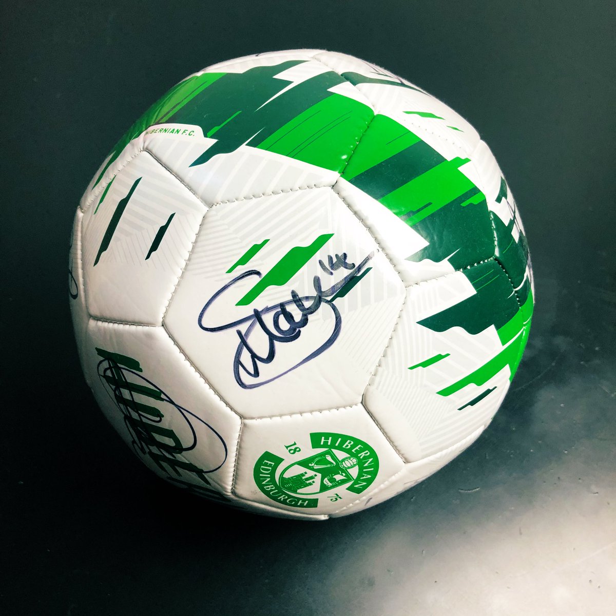 Hibernian Retro tweet media