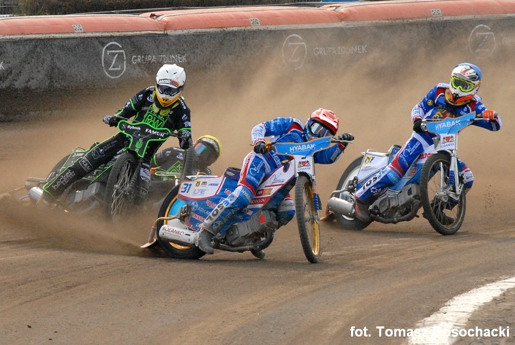 🇵🇱 2nd round of @eWinner1Liga <a href="/WybrzezeGdansk/">Wybrzeże Gdańsk</a> vs. <a href="/KS_ROW_Rybnik/">INNPRO ROW Rybnik</a> 45:45

11. Jakub Jamróg 11+1 (2,3,3,2,1*)