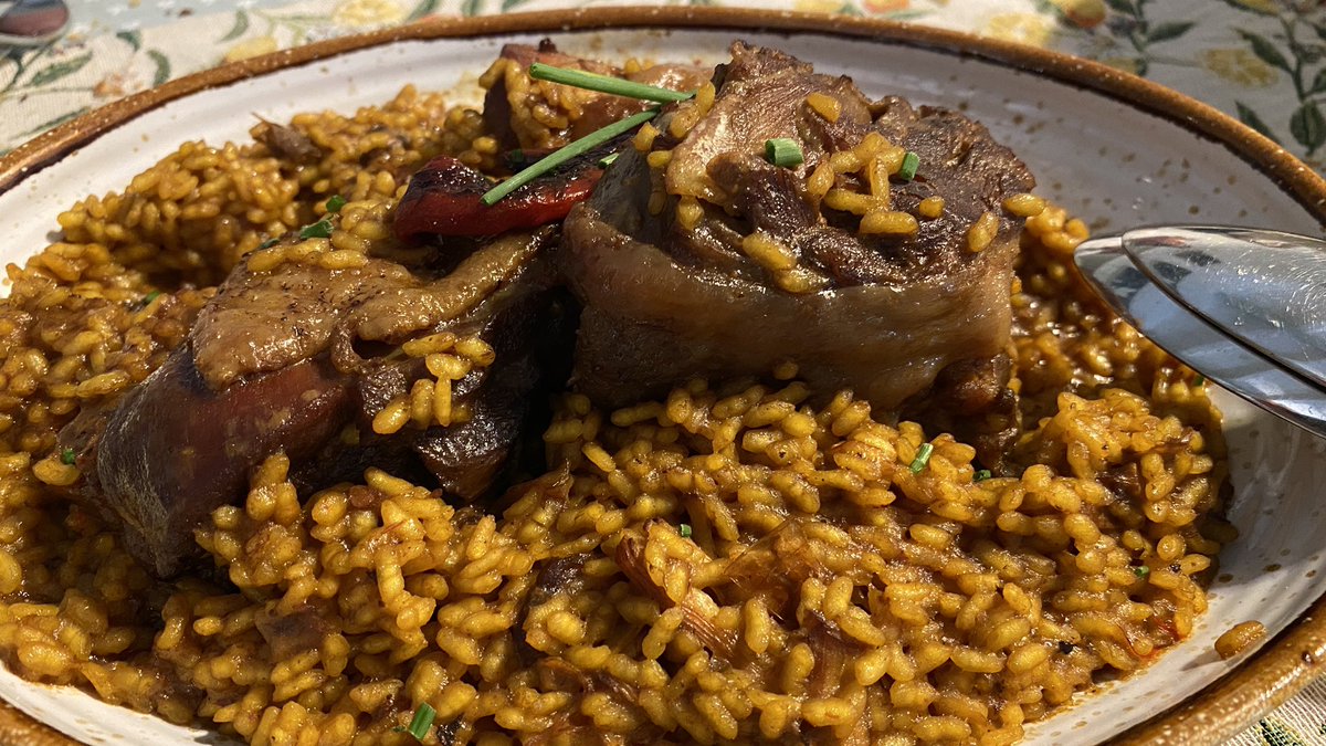 ToniSomoano's tweet photo. Arroz con pitu caleya, para morirse! https://t.co/4kmkKg4zJQ