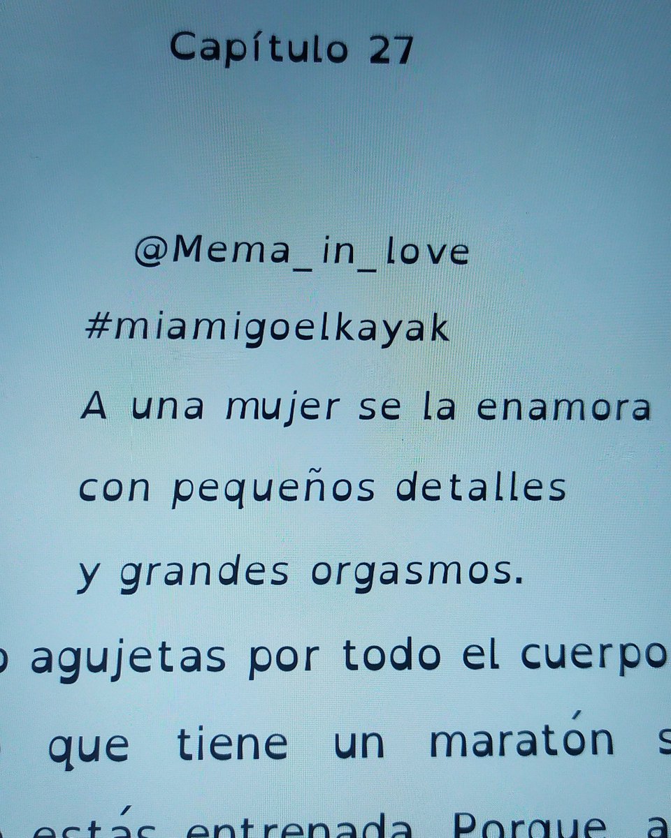 Buenas noches familia yo aquí sigo dándole a #simispensamientosviesenlaluzosdejabaatodosciegos de <a href="/SoloTuya2015/">Anabel García</a>  que grande que es esta mujer cada libro suyo es mejor jajajaj, es una diosa pelirroja jajajaja. 
No me digais que la frasecita no es correcta😅
Reseña en nada 🥰