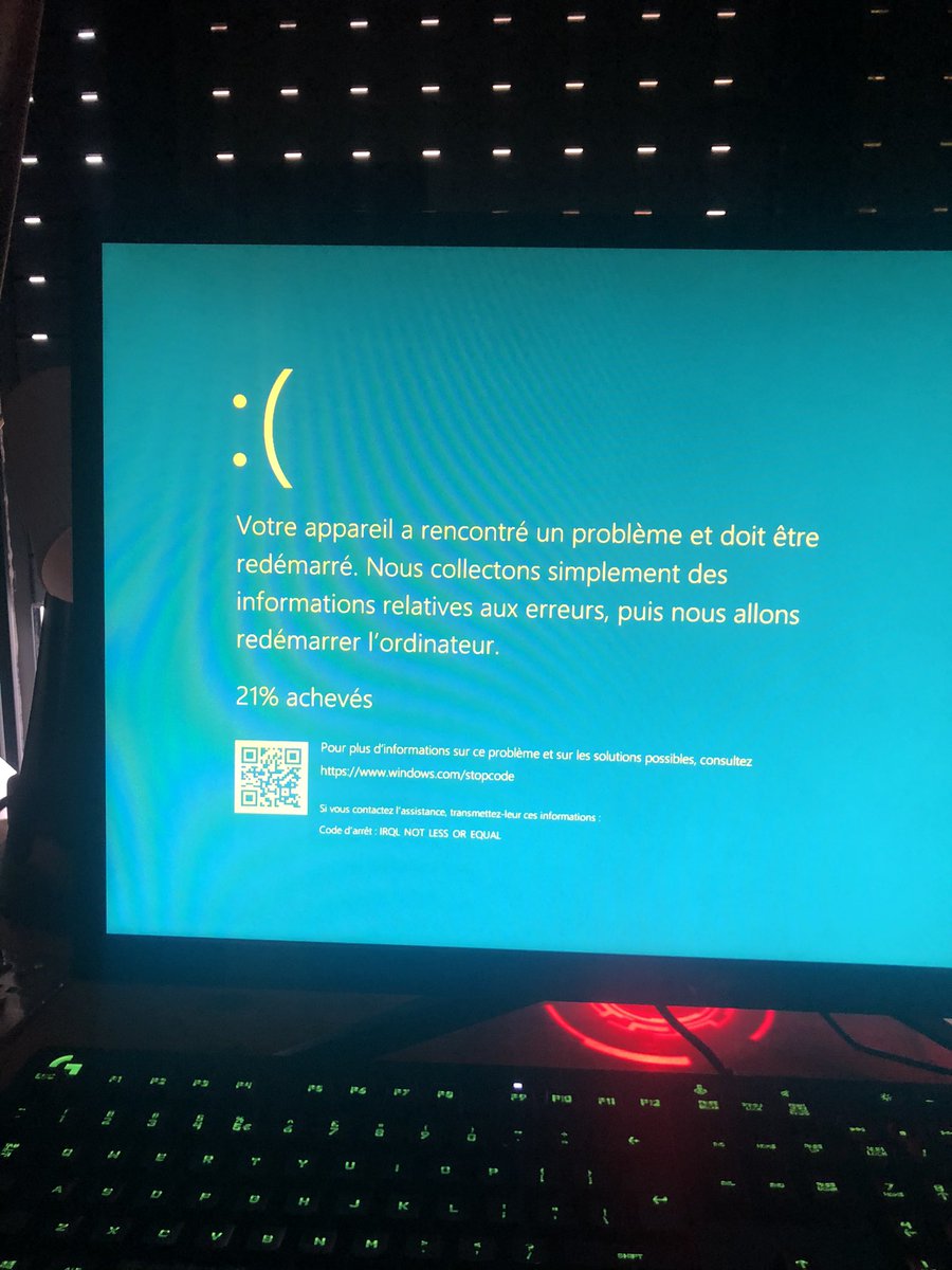 OWalidira's tweet image. Dès que je lance mon jeu j’ai ça quelqu’un a une solution svp