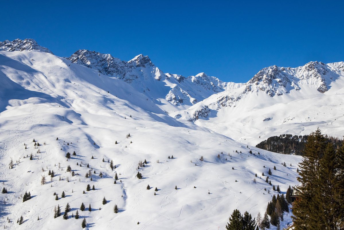 Skigebiet Arosa - Relais Chateaux Arosa Hotel Kulm
Link zum Reiseblog Artikel: zpr.io/Rx6YK