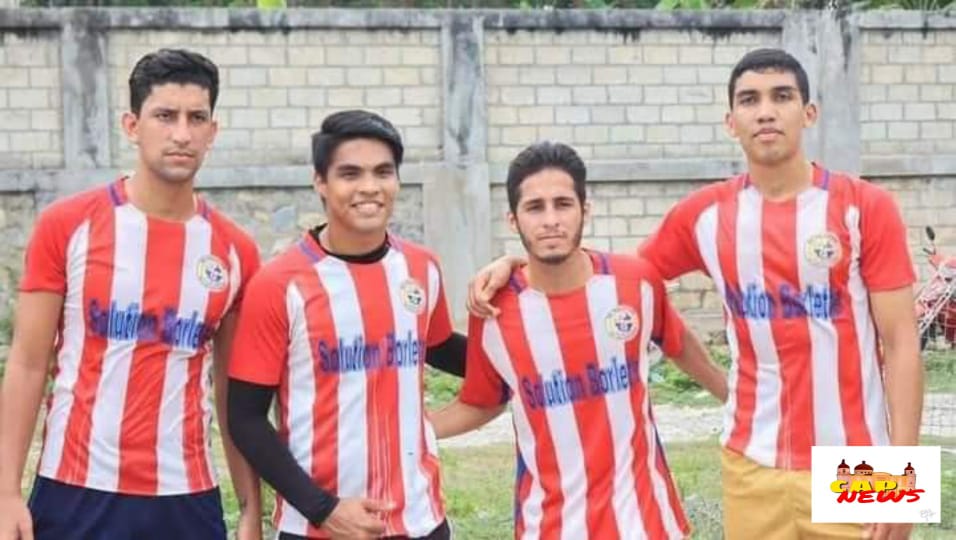 CapNews5's tweet photo. Des Sud-américains dans un club de deuxièmement division en Haïti

En vue de démarrer la seconde partie du championnat nationale de deuxièmement division le club Petit-Gôavien Solution FC à présenter quatre nouveaux joueurs en milieu de cette semaine.

<<Capsport>> https://t.co/it5uHvyM0N