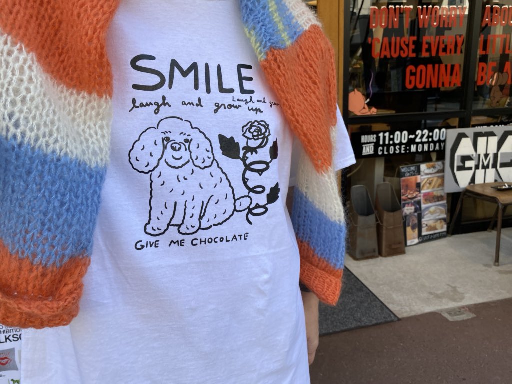 shirakurakazuh1's tweet photo. そで山かほ子エキシビジョン　
沢山のご来店ありがとうございました　
心より感謝致します　
笑顔のある日常　
忘れないようにいたいですね　
これからも皆さんにお届け出来るように頑張ります　
笑う門には福来たる
ありがとうございました😊
#そで山かほ子　#そでかほ　#sodekaho #givemechocolate https://t.co/ziuZNSHbZG
